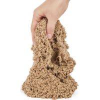 Kinetic Sand 2,5 kg hnedého tekutého piesku 2