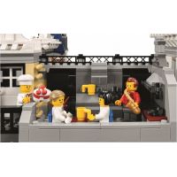 LEGO® Creator Expert 10255 Zhromaždenie na námestí 6