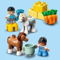 LEGO® DUPLO® Town 10951 Stajňa s poníkmi 6
