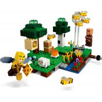 LEGO® Minecraft™ 21165 Včelí farma 3